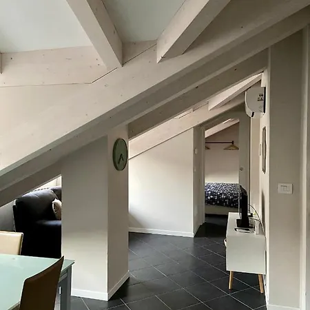 Apartamento Mansarda D'acaja *